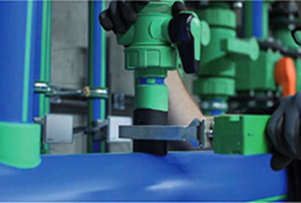 Сверление полипропиленовых труб aquatherm под давлением